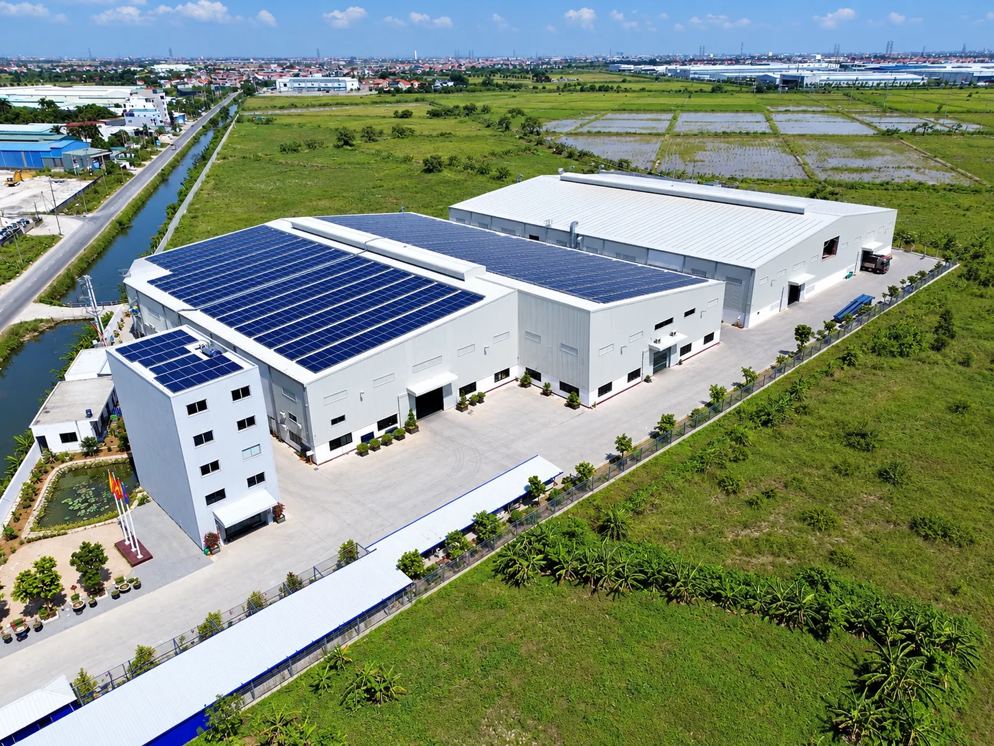 Góc nhìn trên cao của nhà xưởng Nam Sơn